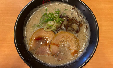 博多くまちゃんらぁめん｜臭みのない濃厚クリーミー豚骨を食べれるラーメン